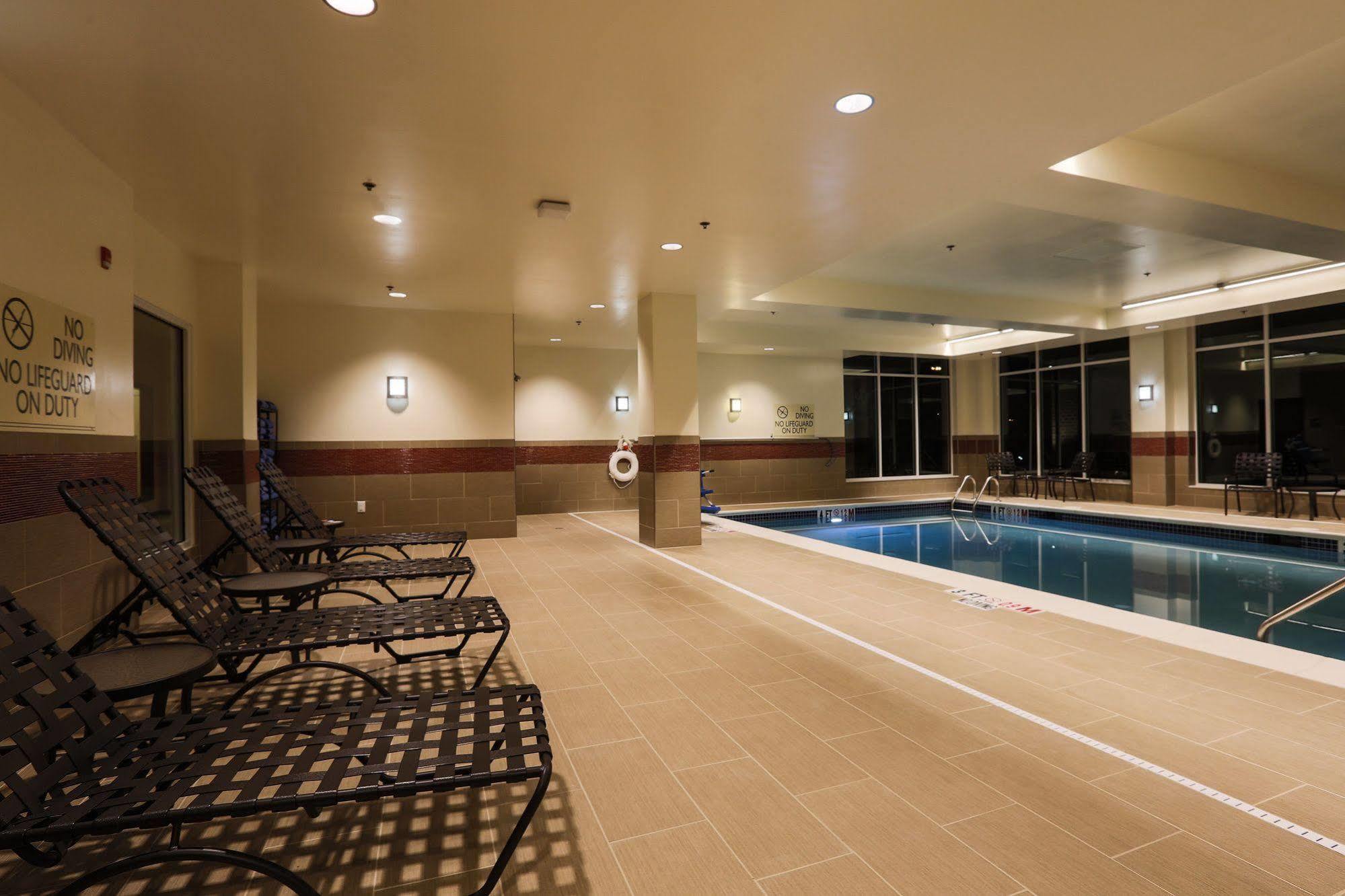 Hilton Garden Inn Indiana At Iup Kültér fotó